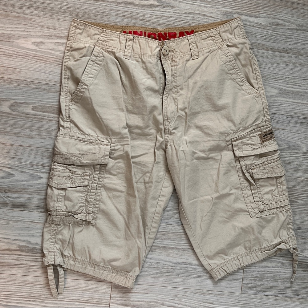 UNIONBAY Men’s cargo shorts  Size 32